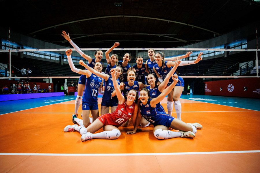 SJAJNE JUNIORKE MAKSIMALNIM TRIJUMFOM STARTOVALE SP: Savladan Portoriko, lsedi meč sa Vijetnamom!