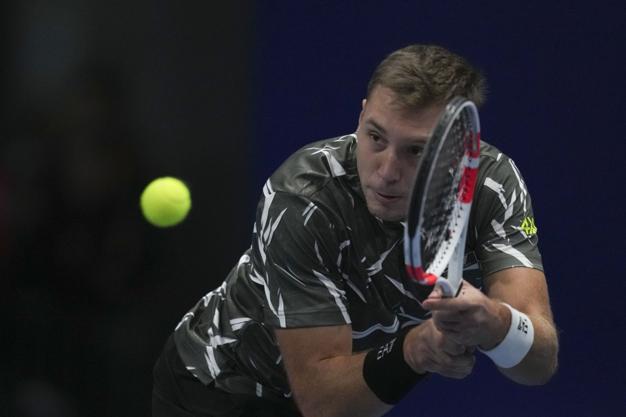 NOLE RAZBIO AMERA, ALI NIJE NAPREDOVAO: Zato druga dva Srbina jesu - jedan doživeo najveći skok! NOLE RAZBIO AMERA, ALI NIJE NAPREDOVAO: Zato druga dva Srbina jesu - jedan doživeo najveći skok!