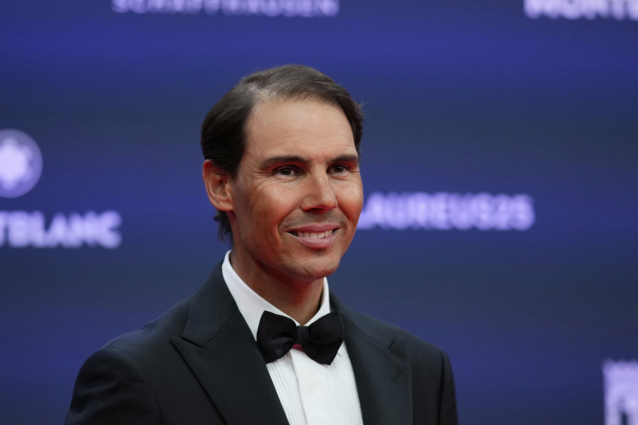 RAFAEL NADAL U NIKADA VIĐENOM IZDANJU! Slavni Španac obukao tradicionalni kimono u društvu posebne žene!