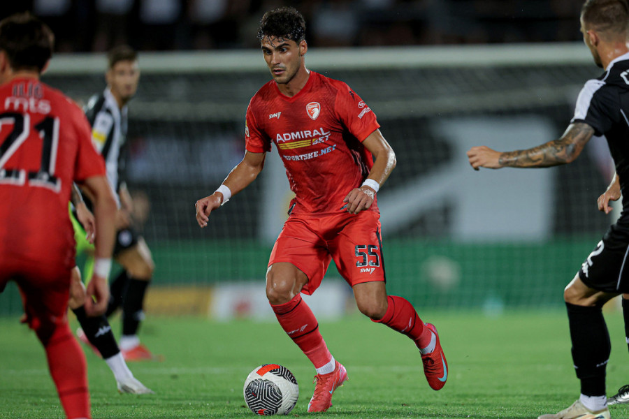 POTVRĐENO PISANJE SPORTISSIMA: Vojvodina završila veliki transfer - Vidosavljević se preselio u Novi Sad!