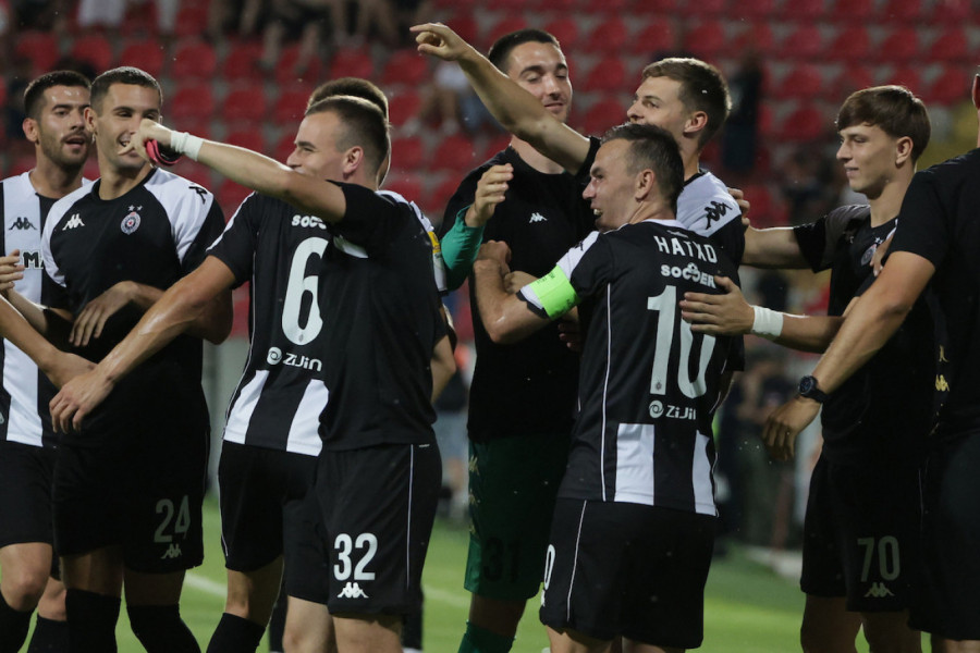 JEDNO MESTO NA SPISKU OSTALO UPRAŽNJENO: Na njih Blagojević računa za meč u Škotskoj