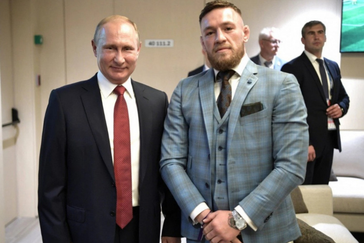 NEUSTRAŠIV ILI IPAK NE?! Čak se i Konor Mekgregor tada ZALEDIO PRED VLADIMIROM PUTINOM! (VIDEO)