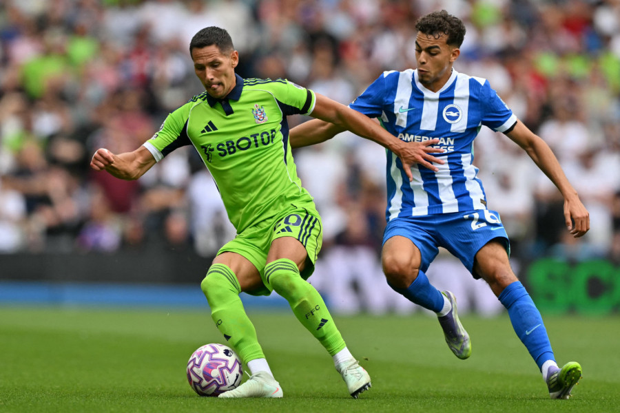 VELIKA JE RAZLIKA: Saša Lukić izgubio od Čelsija u derbiju Londona, sve je moglo biti drugačije posle prvog poluvremena!