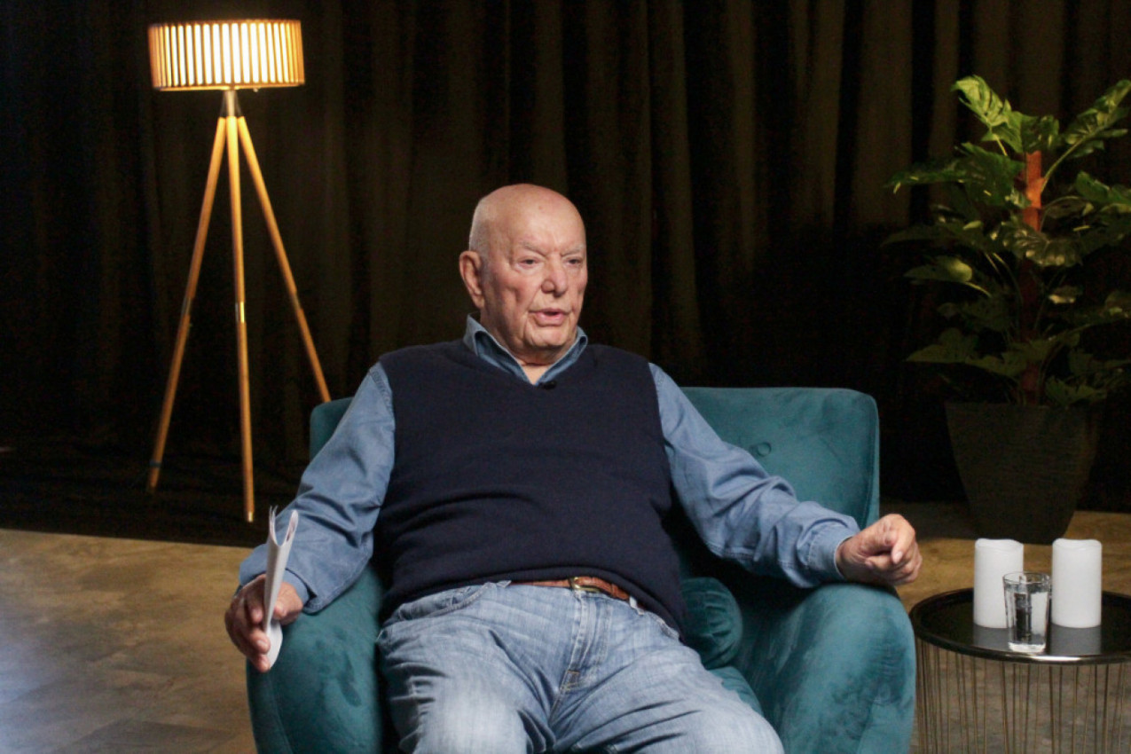 ZVEZDA SE OPROSTILA OD SVOJE LEGENDE: Poslednji POZDRAV čuvenom Den Tani!