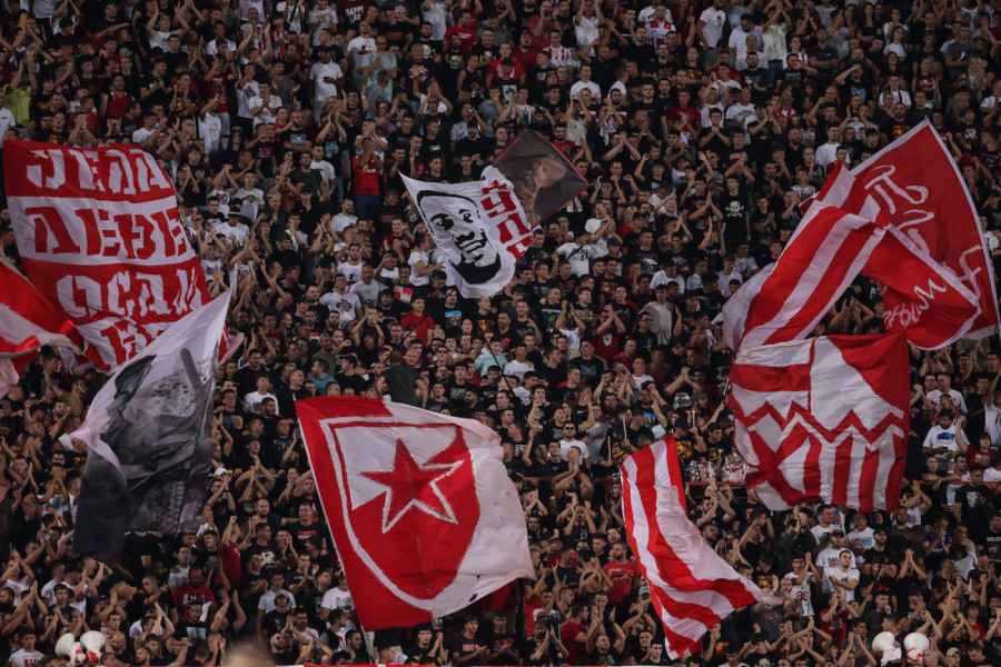 KAKVA ATMOSFERA NA MARAKANI: Pogledajte šou delija pred utakmicu sa Pafosom! (VIDEO)