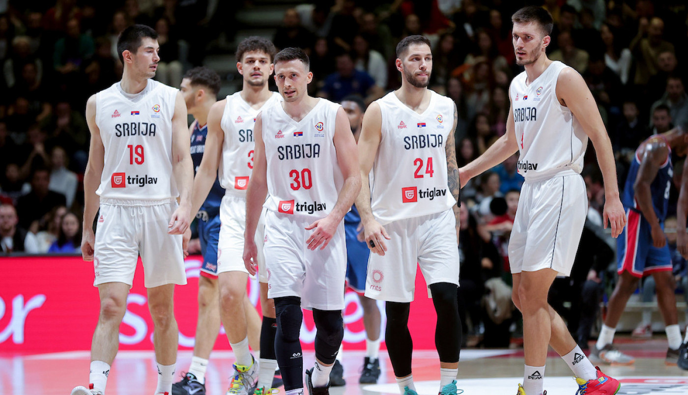 PEŠIĆ OSTAO BEZ JEDNOG KOŠARKAŠA! On neće putovati na Evrobasket, a evo i zbog čega!