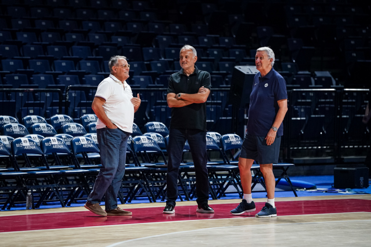 NEBOJŠA ČOVIĆ PROGOVORIO O PEŠIĆU: Možda je trebalo da nam donesu medalje i pehar, a da i ne idemo u Rigu! NEBOJŠA ČOVIĆ PROGOVORIO O PEŠIĆU: Možda je trebalo da nam donesu medalje i pehar, a da i ne idemo u Rigu!