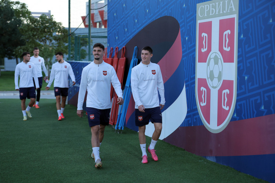 SRPSKI BISER PRED TRANSFEROM KARIJERE: Naše dete ide u Premijer ligu, samo jedna stvar može da ga spreči!