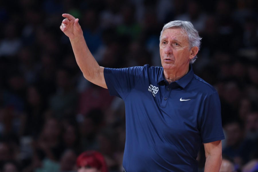 SVETISLAV PEŠIĆ SAOPŠTIO KONAČAN SPISAK: Evo kojih 12 košarkaša idu na Evrobasket!