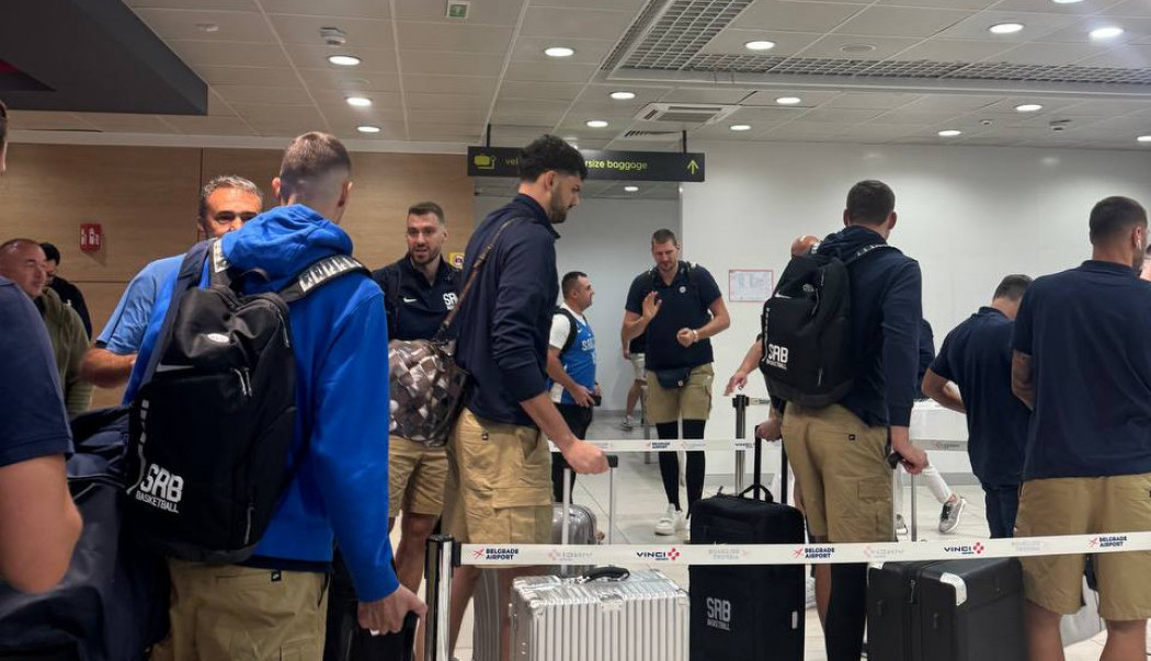 SPORTISSIMO ISPRAĆA KOŠARKAŠE SRBIJE NA EVROBASKET: "Orlovi" poleću u Rigu, ambicije su poznate! (FOTO,VIDEO)