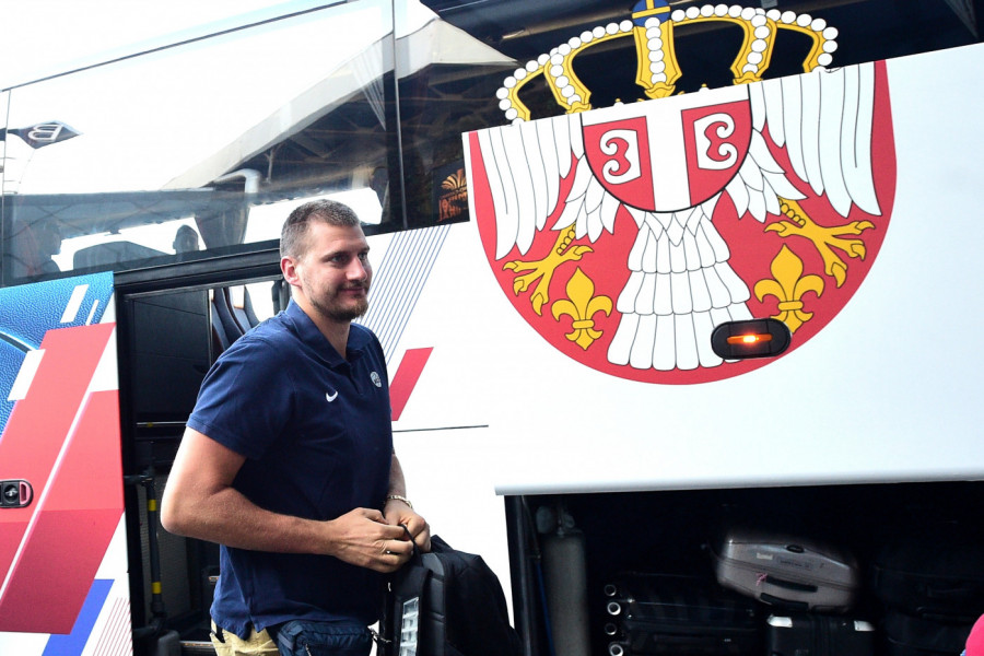 KOŠARKAŠI SRBIJE STIGLI U RIGU: A sada - donesite nam to zlato! (VIDEO)