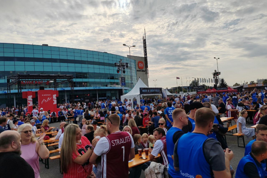 SPORTISSIMO U RIGI: USKORO POČINJE MEČ U NAŠOJ GRUPI! Letonija se bori sa Estonijom, očekuje se puna hala! (FOTO,VIDEO)