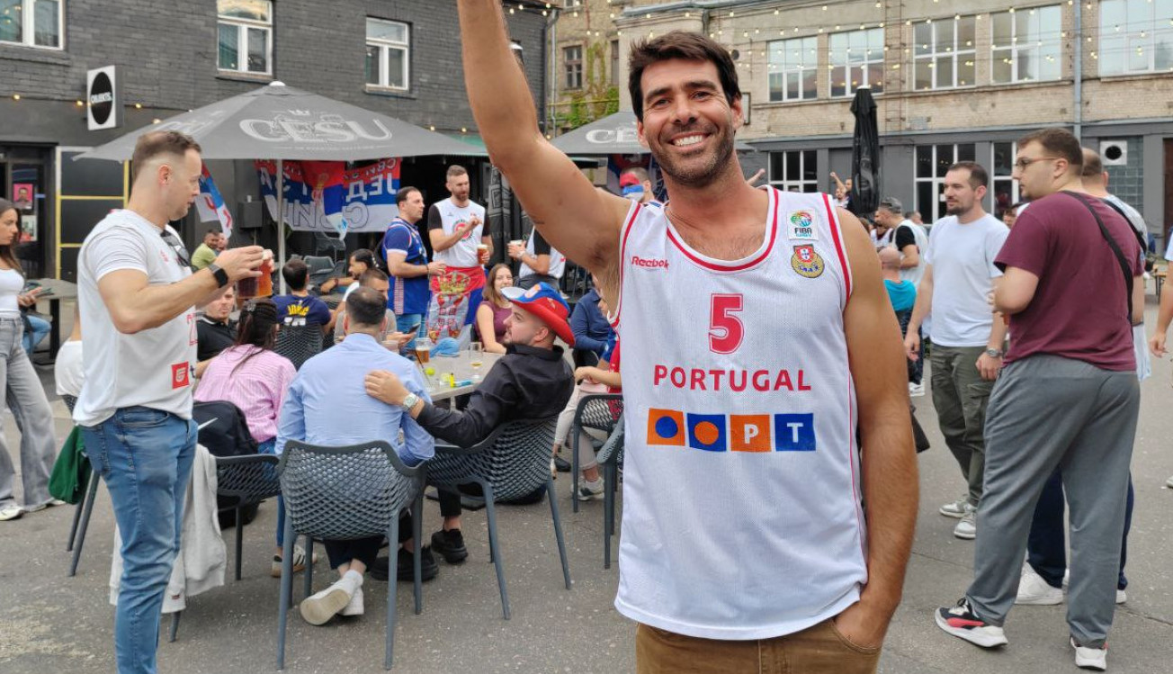 SPORTISSIMO U RIGI: IZJAVA PORTUGALSKOG NAVIJAČA ĆE VAS NASMEJATI DO SUZA! Slavio sa Srbima, pa dao urnebesnu prognozu utakmice! (VIDEO)