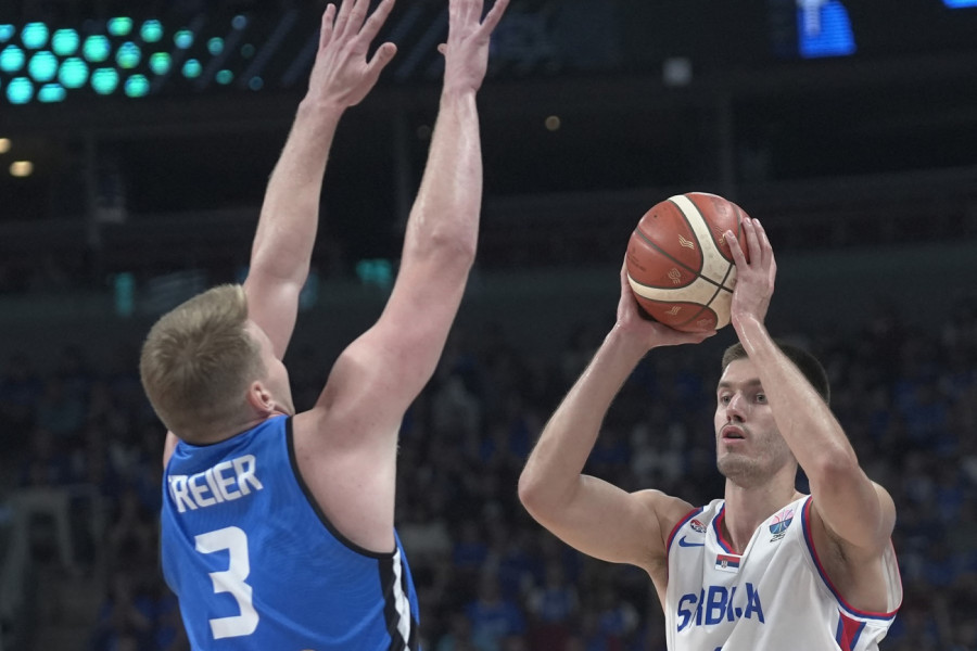 ŠOK! Filip Petrušev isključen sa meča! (VIDEO)