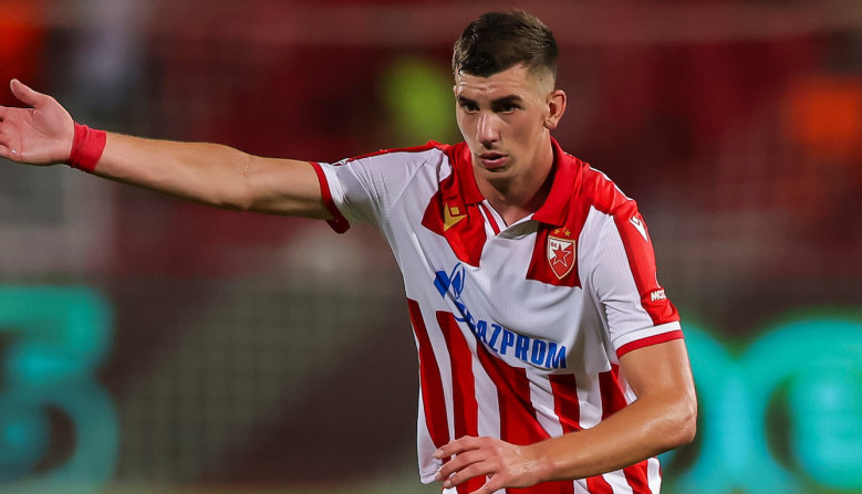 OGLASIO SE VELJKO MILOSAVLJEVIĆ NAKON TRANSFERA: Emotivna poruka mladog štopera bacila navijače u trans!