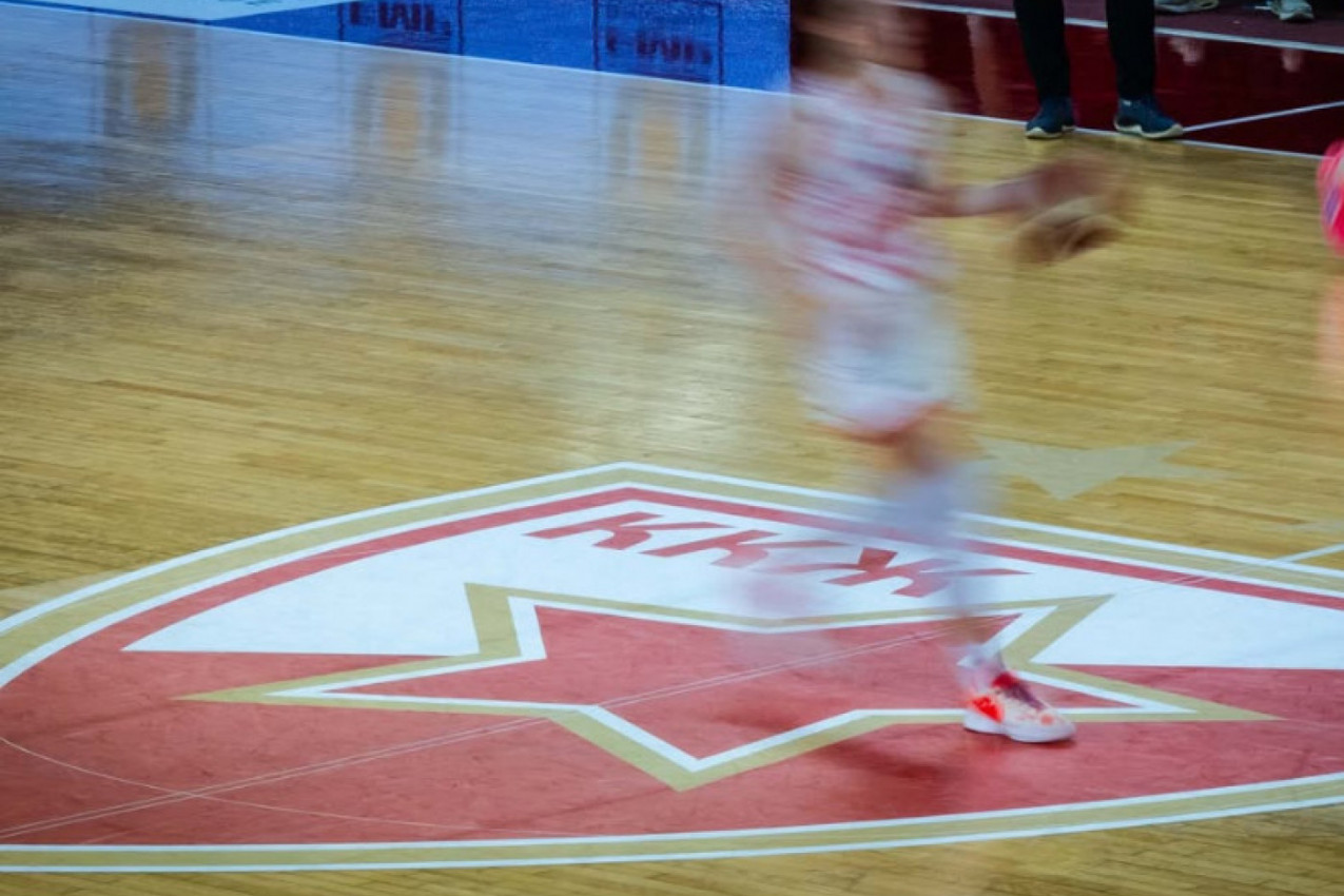 ZA POHOD NA EVROPSKI VRH: Zvezda Meridianbet predstavila dresove za narednu sezonu! (VIDEO)