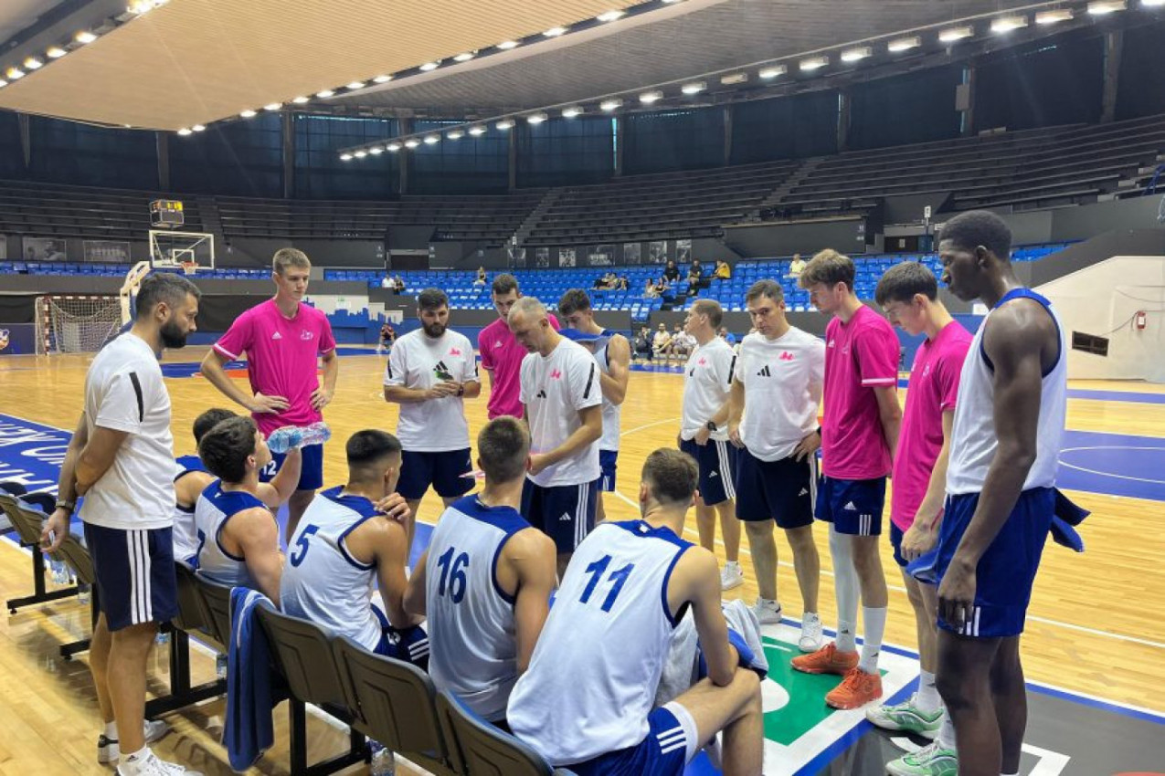 PARTIZANOVO DETE IGRA SJAJNO U MEGI: Dobro poznato lice ponovo u Beogradu! (FOTO) PARTIZANOVO DETE IGRA SJAJNO U MEGI: Dobro poznato lice ponovo u Beogradu! (FOTO)