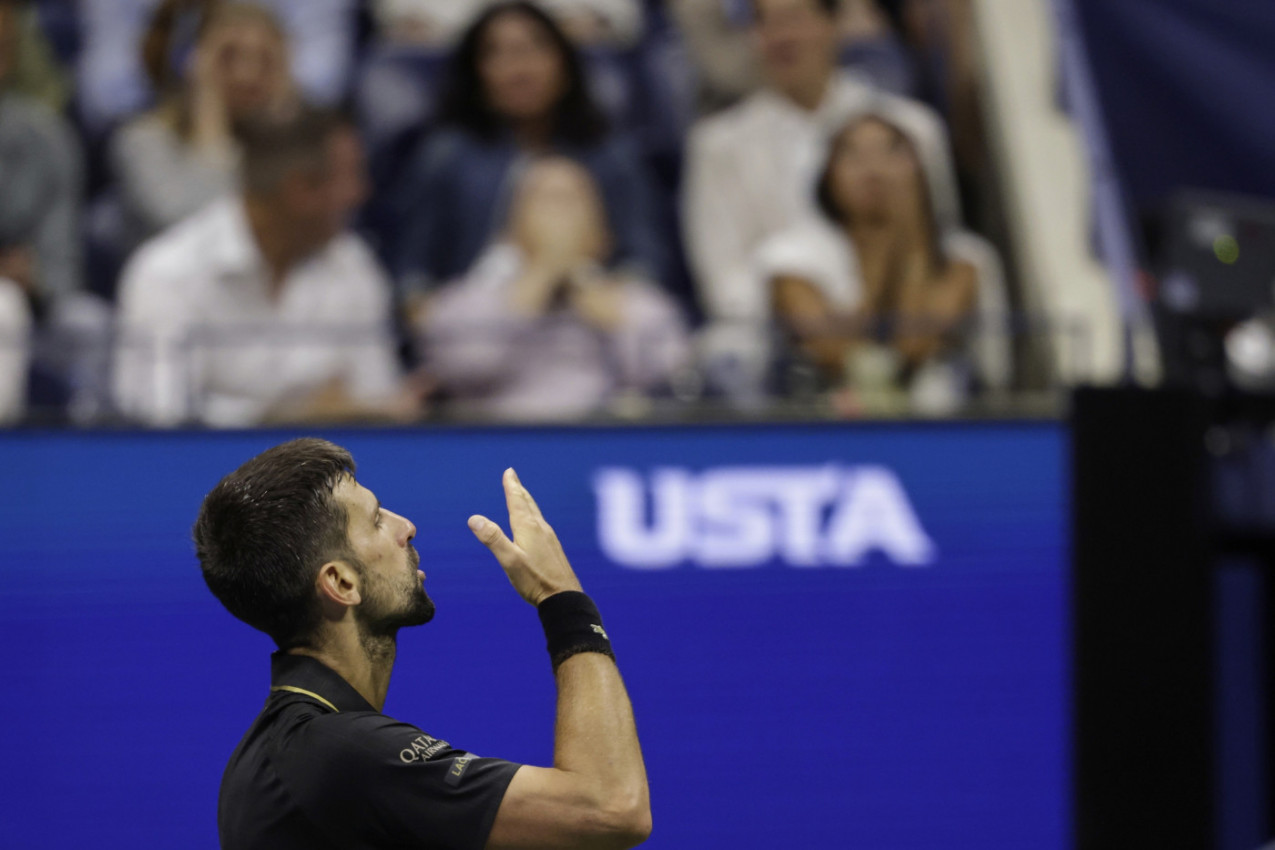 TOOOOO, SRBINE! Evo kako je Novak Đoković ponizio bezobraznu američku publiku! (VIDEO) TOOOOO, SRBINE! Evo kako je Novak Đoković ponizio bezobraznu američku publiku! (VIDEO)