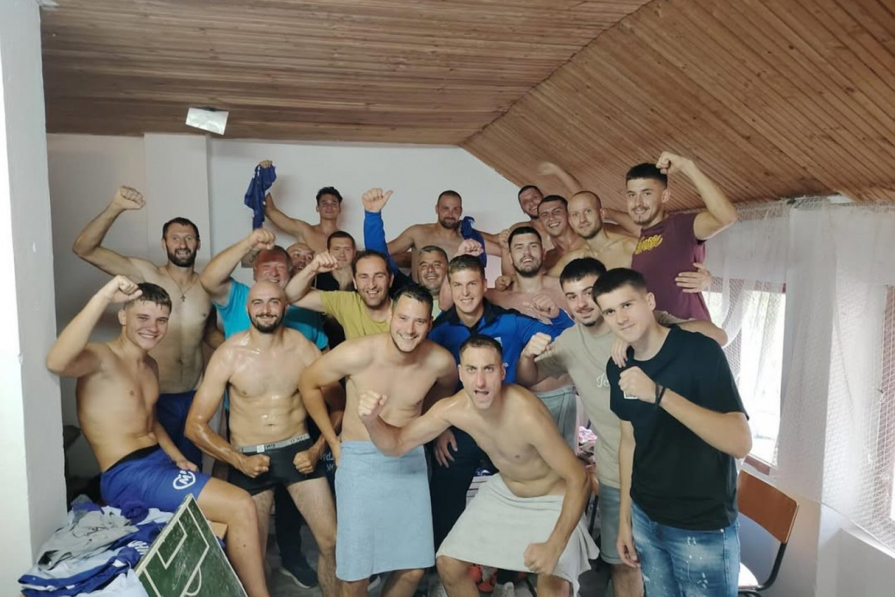 UŽIVAJTE, ZLEGINJCI, OVO JE VAŠ VINOGRADAR: Nova impresivna partija igrača - prelepi golovi! (VIDEO)