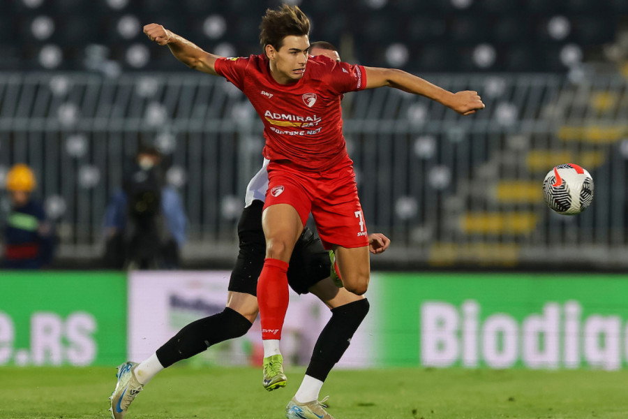 NEVEROVATAN SUPERLIGAŠKI TRANSFER: Talentovani Srbin će igrati rame uz rame sa Dembeleom i Vajnaldumom!