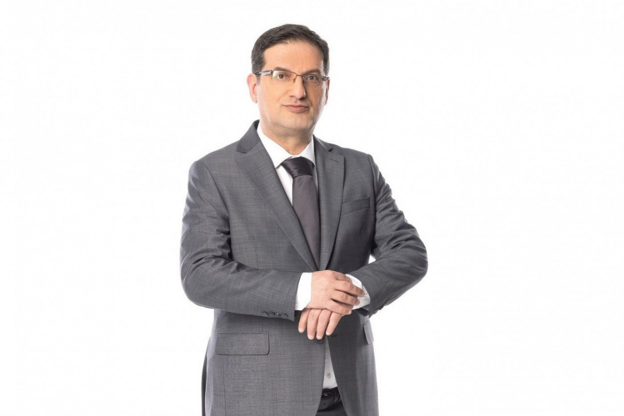 Nova sezona emisije “Između redova”: Žarko Paspalj gost danas u 13.05h na Una TV