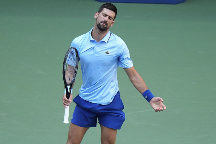 POBESNEO! Novak nije mogao da veruje šta mu se desilo! (VIDEO)