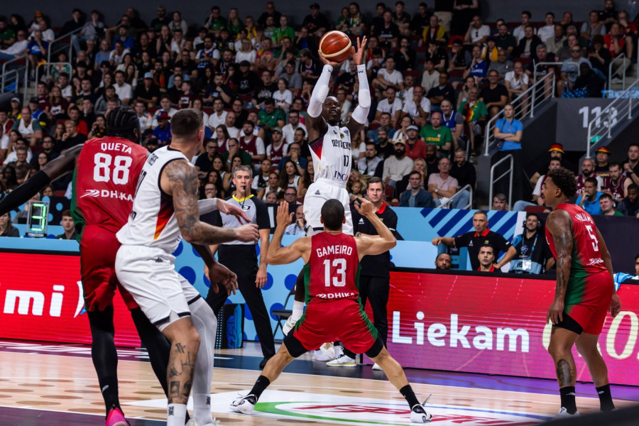 NIŠTA OD PRVORAZREDNE SENZACIJE: Nemci se mučili 30 minuta i zgromili protivnika!