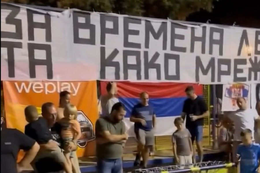 BLOKOVSKI SPEKTAKL U SEĆANJE NA JOCU: "Kavez" ujedinjen za pomoć deci - dobar fudbal garantovan! (VIDEO)