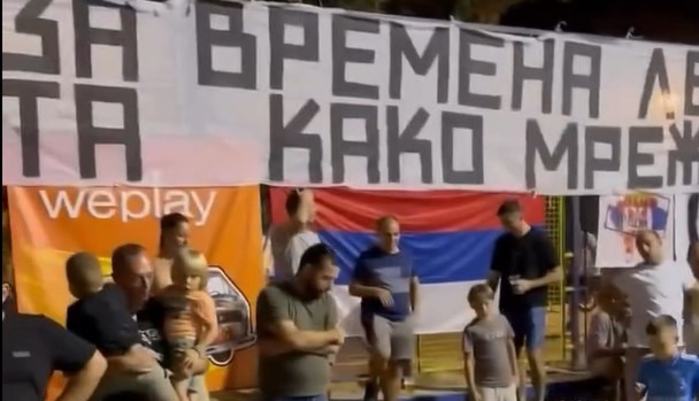 BLOKOVSKI SPEKTAKL U SEĆANJE NA JOCU: "Kavez" ujedinjen za pomoć deci - dobar fudbal garantovan! (VIDEO)