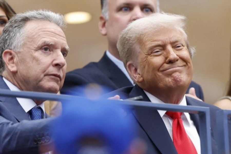 POZNATI OKUPIRALI NJUJORK, TU JE I TRAMP: Pogledajte ko pravi društvo američkom predsedniku dok gleda Sinera i Alkaraza! (FOTO)