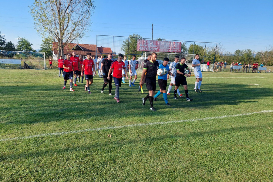 MORAVA MRSAĆ KREĆE U BITKU: Nova energija sa Negom Tomovićem na klupi!