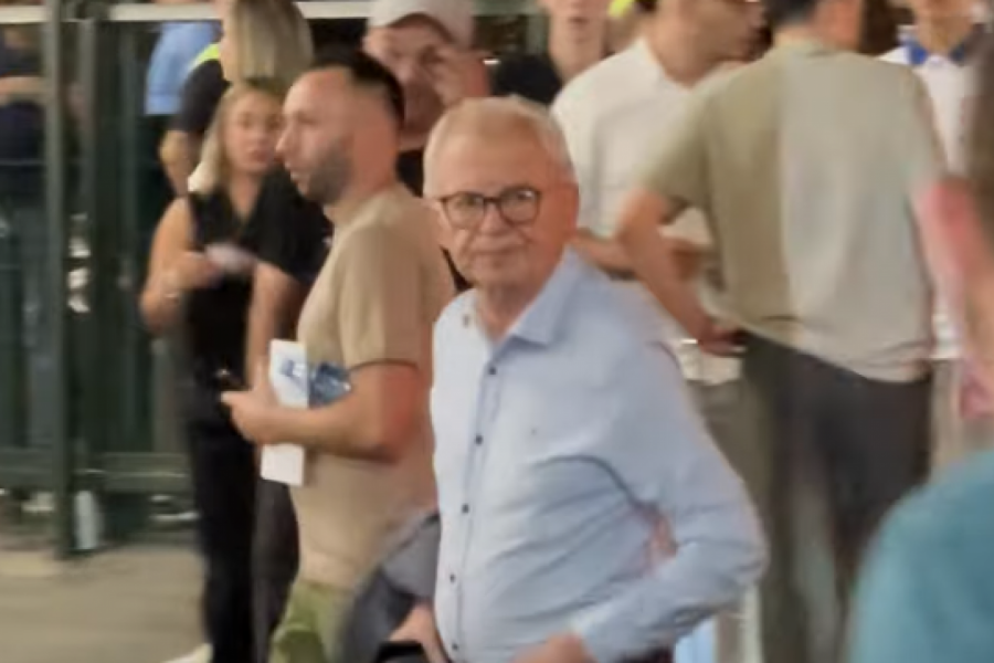 POZNATI IZ SVIH SFERA JAVNOG ŽIVOTA BODRE SRBIJU: Puna Marakana je spremna, a tu su i oni! (VIDEO)