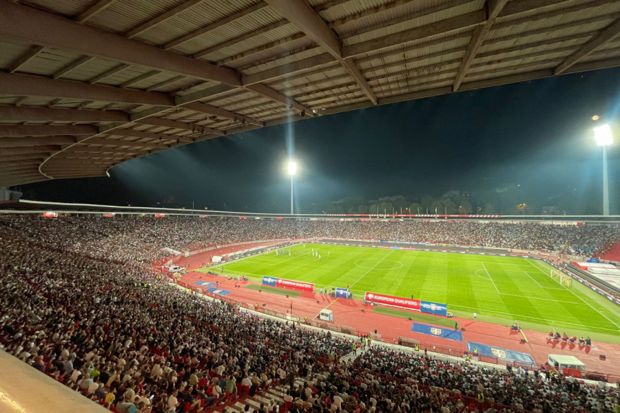 "ORLOVI" PRED PUNOM MARAKANOM JURIŠAJU NA MOĆNU ENGLESKU! Fudbalski spektakl na našem najvećem fudbalskom stadionu!