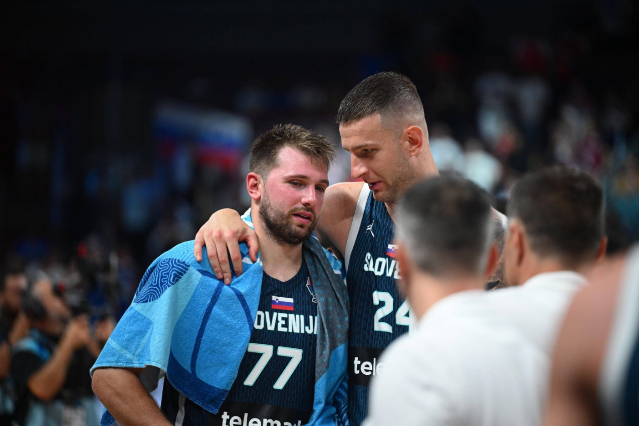 SLOVENCI PAKUJU KOFERE, NIJE POMOGLA NI NESTVARNA DONČIĆEVA PARTIJA! Nemačka posle preokreta postala poslednji polufinalista!