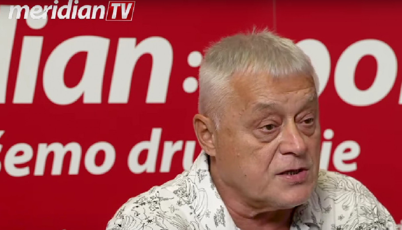 TRESE SE KOŠARKAŠKA SRBIJA: Muta Nikolić bez dlake na jeziku - u razgovoru sa Draganom Jakovljevićem otvorio je brojna pitanja! (VIDEO) TRESE SE KOŠARKAŠKA SRBIJA: Muta Nikolić bez dlake na jeziku - u razgovoru sa Draganom Jakovljevićem otvorio je brojna pitanja! (VIDEO)