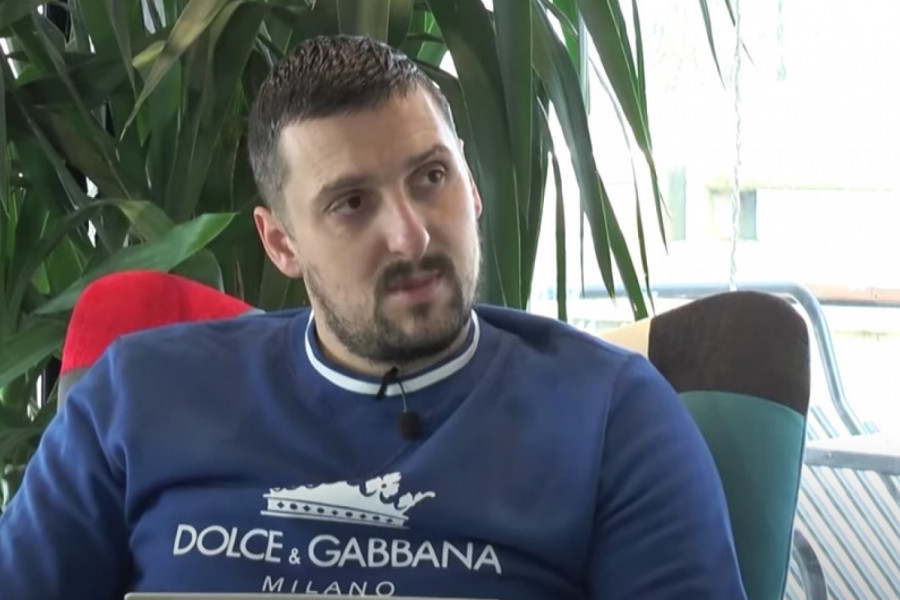 SPORTISSIMO SERIJAL "MOJIH TOP 11"! Zdravko Kuzmanović otkrio koji se srpski reprezentativac oblačio u 'sekond hend' šopu! (VIDEO)