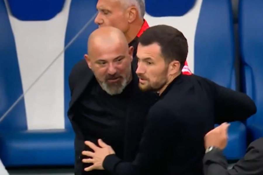 STANKOVIĆ NAPRAVIO PAKAO U DERBIJU MOSKVE: Deki se zaleteo na sudiju - nastao je haos! (VIDEO)
