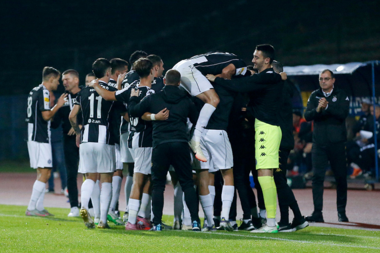 GOOOOLLLL! Mario Jurčević za VELIKIH 3:0! Parni valjak sve bliži pobedi!