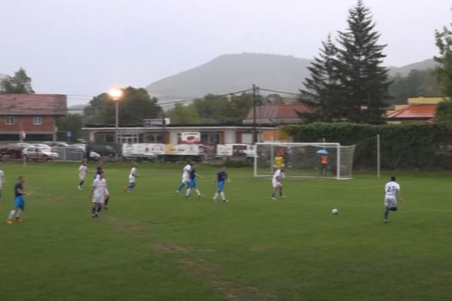 REMI U SENCI TEŠKE POVREDE GOSTUJUĆEG FUDBALERA: Nikoliću brz oporovak i povratak na teren! (VIDEO)