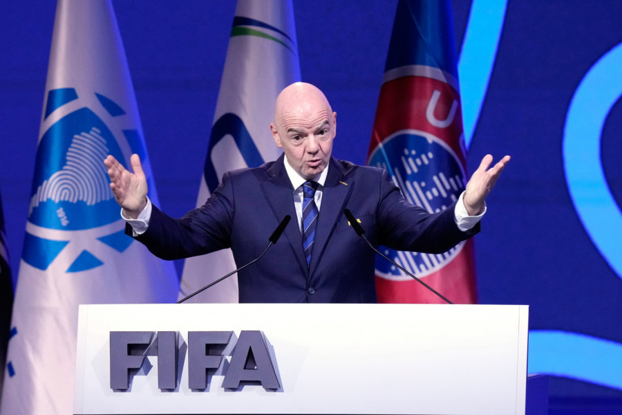 NIŠTA OD FUDBALA 16 DANA: Infantino šokirao sve, klubovi dobijaju veliku pauzu usred sezone