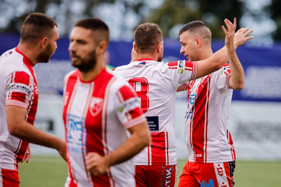 ZVEZDA SADA IMA SVE U SVOJIM RUKAMA: Srpski predstavnik na pragu prve pobede u Ligi šampiona!