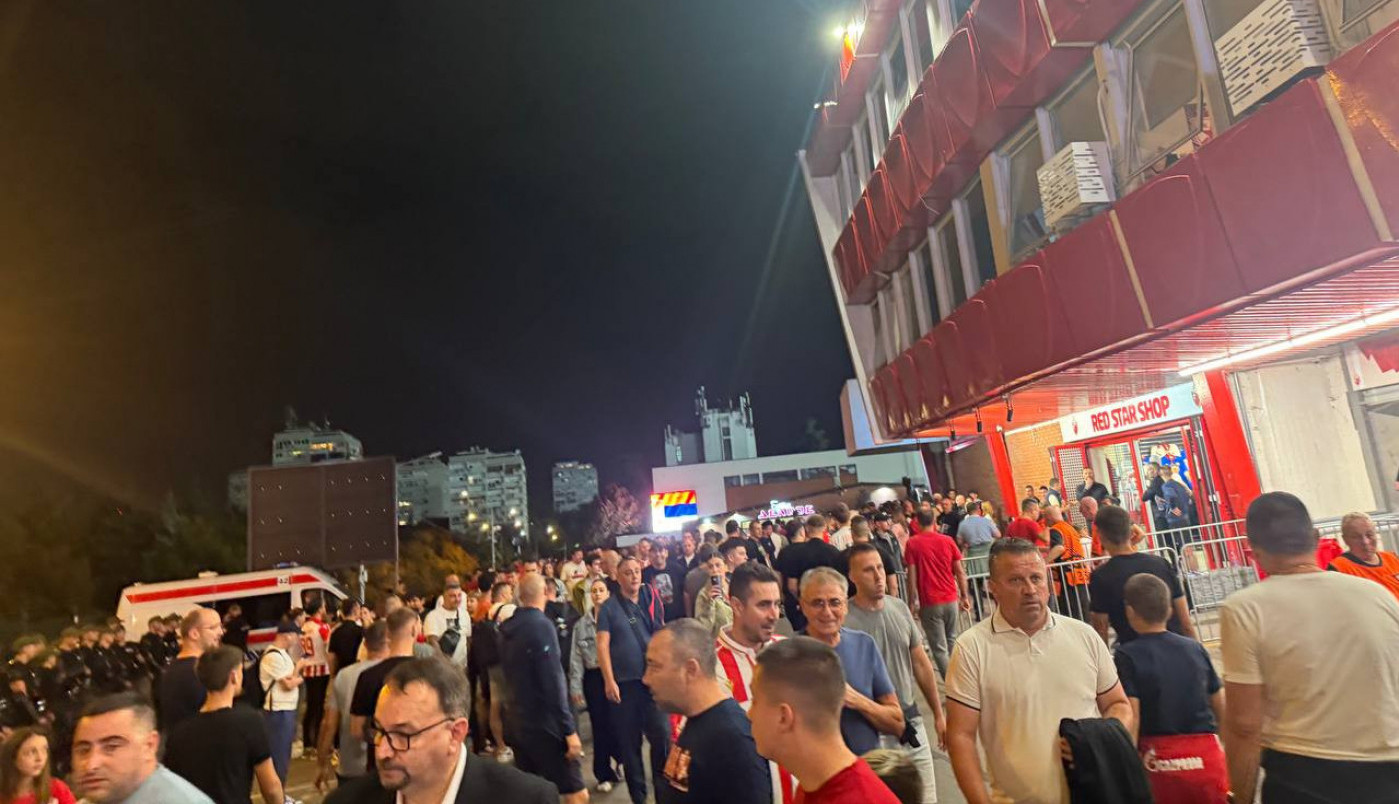 OGROMNE GUŽVE ISPRED MARAKANE: Navijači crveno-belih pristigli na stadion, bliži se početak meča! (FOTO)