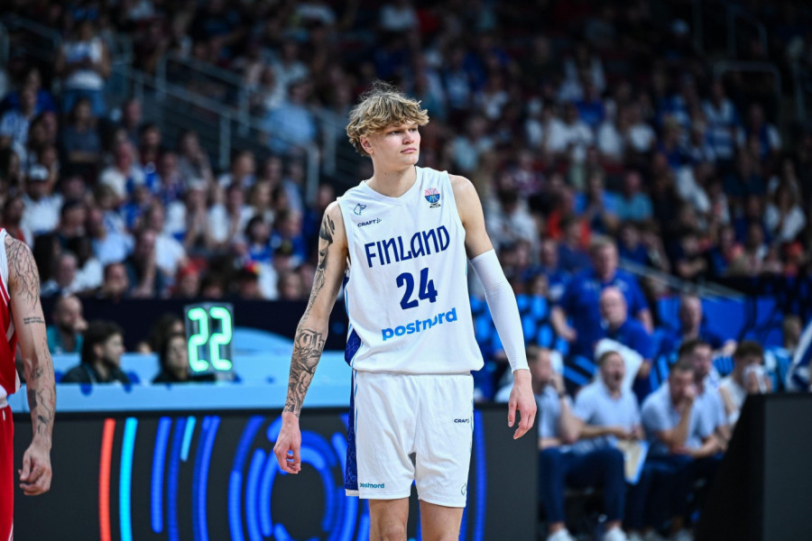 SRBI GA NE PODNOSE, A ON NA PRAGU POTPISA ZA PARTIZAN! Projektovan je za prvog pika na draftu, koledži se otimaju za njega, izbegavao je Evropu, ali...