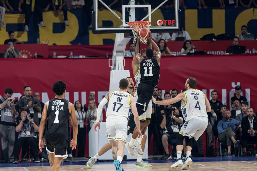 PORAŽEN ŠAMPION EVROPE: Fenerbahče srušen u poslednjoj sekundi!