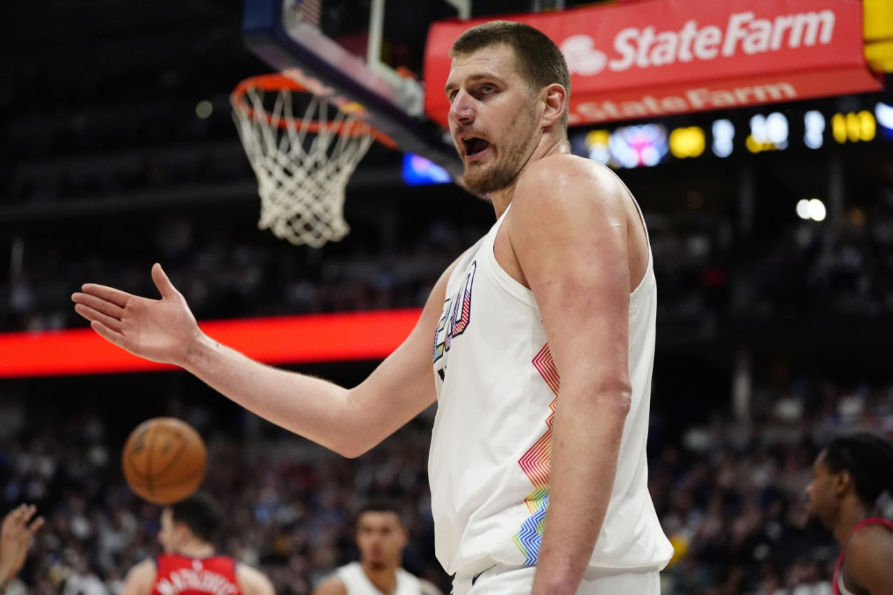 JOKIĆ NAJAVIO SUROVU OSVETU: Bio je tučen, sad je rešio da uzvrati udarce JOKIĆ NAJAVIO SUROVU OSVETU: Bio je tučen, sad je rešio da uzvrati udarce