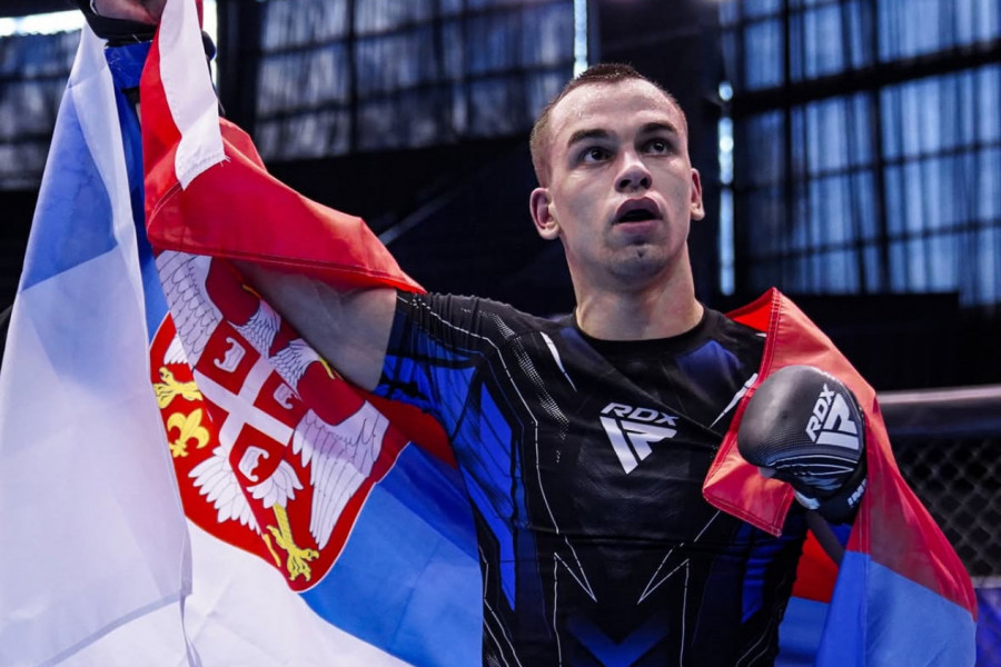SVAKA ČAST! MMA borac Ognjen Mićović osvojio IMMAF nagradu za performans godine!