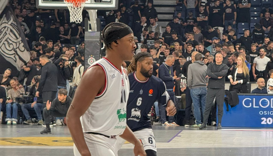 GROBARI POZDRAVILI LEDEJA: Miljenik navijača Partizana dočekan ovacijama u Areni! (VIDEO)