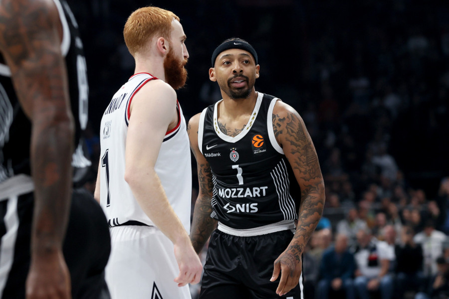 NAPETO U ARENI! Partizan sjajno krenuo, a onda se Olimpija probudila!