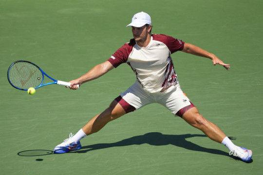 ŠTETA: Miomir Kecmanović vodio posle prvog seta, ipak izgubio!