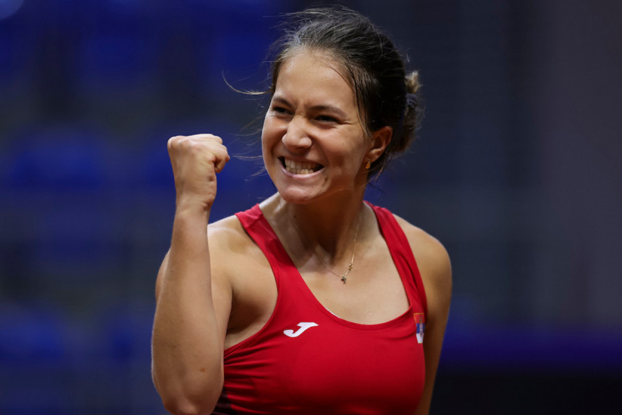 ČUDO IZ SRBIJE: Lola Radivojević u finalu posle teniskog maratona!